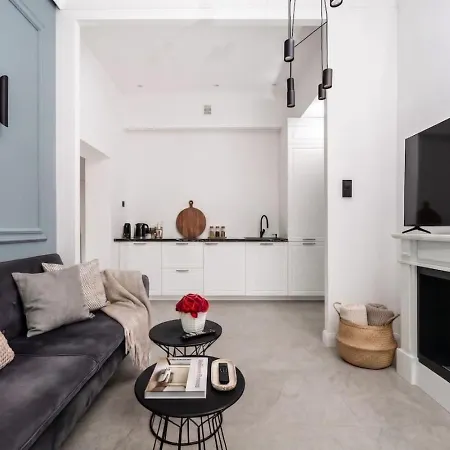 Aura Jacuzzi - Homfi Collection Apartman *
